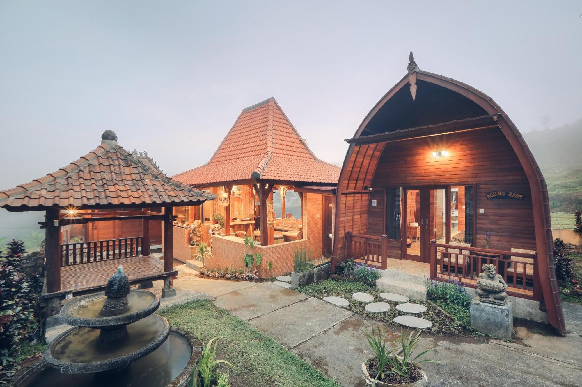 Tunjung Sari Villa Bedugul Bedugul  Buitenkant foto