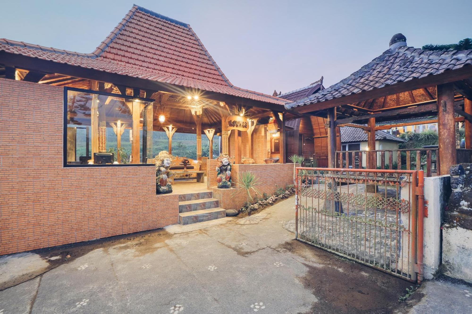 Tunjung Sari Villa Bedugul Bedugul  Buitenkant foto
